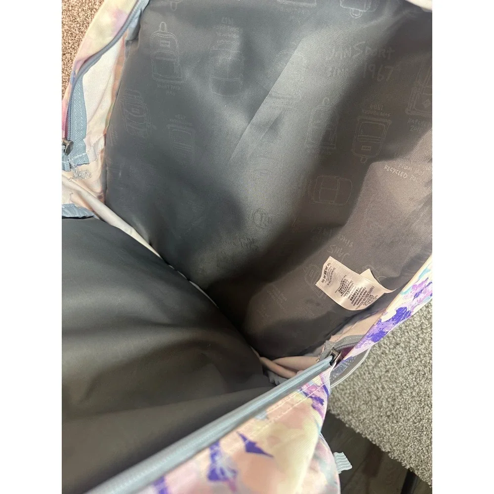 Jansport big student